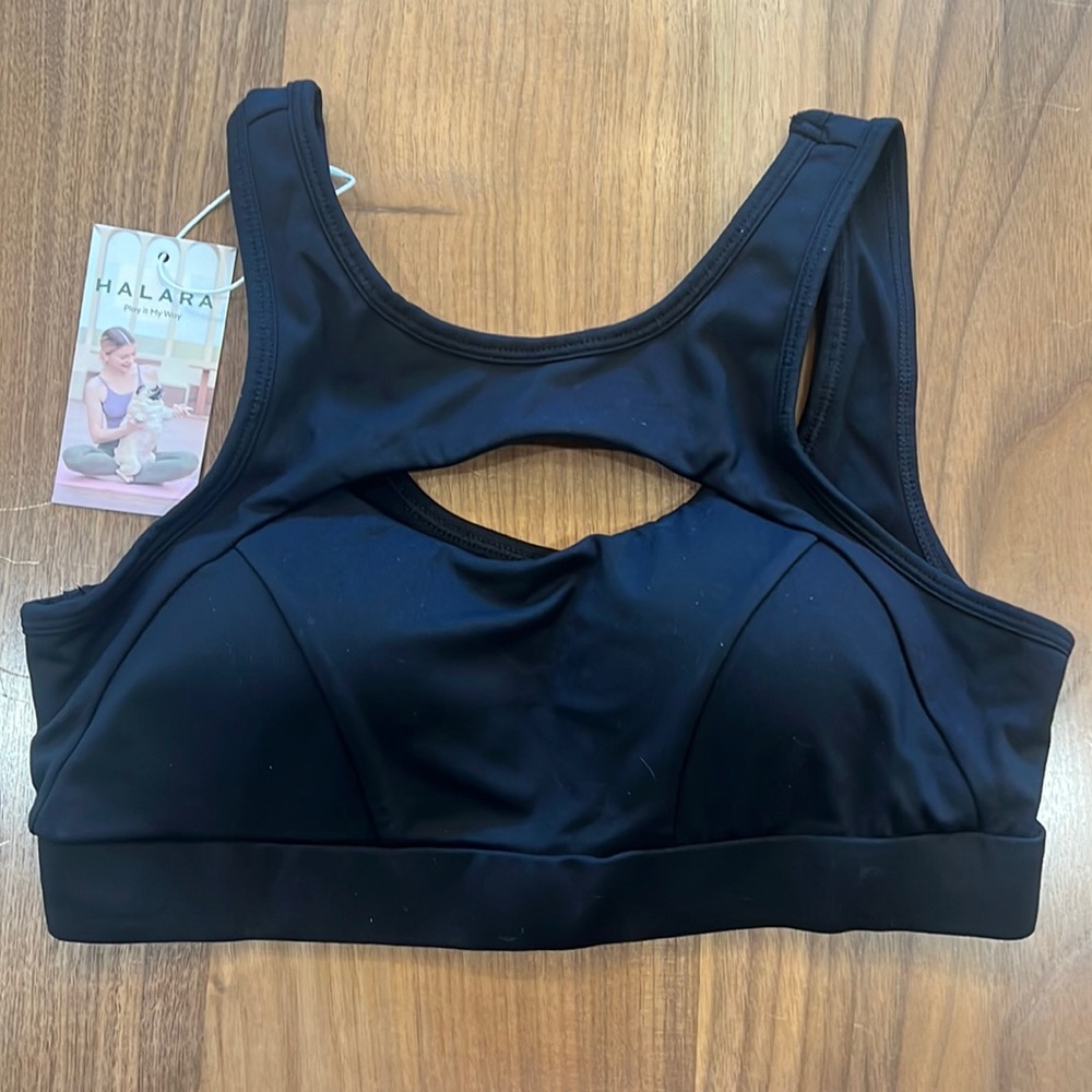 Halara sports bra
